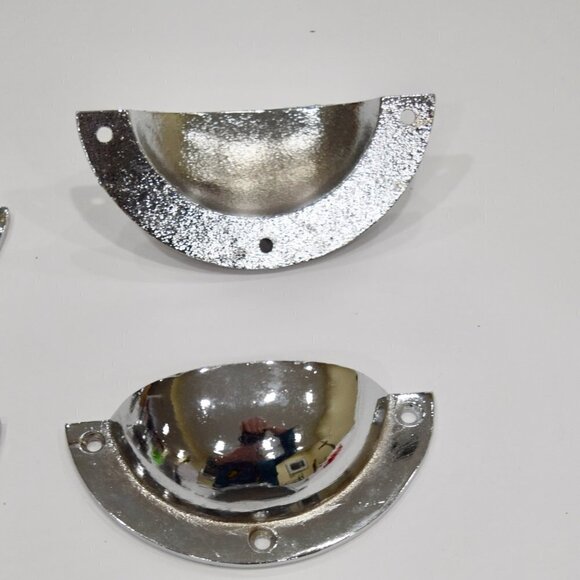 New set of 6 cabinet pulls /knobs, have many * - Picture 2 of 2